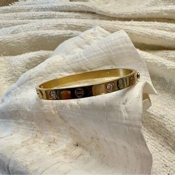 Gold Love Style Bracelet with Screwdriver - Picture 2 of 3